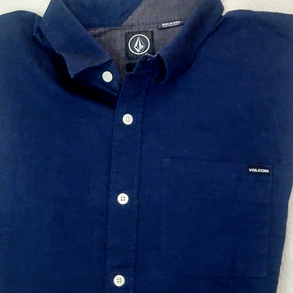 Volcom - Picture 5 of 6